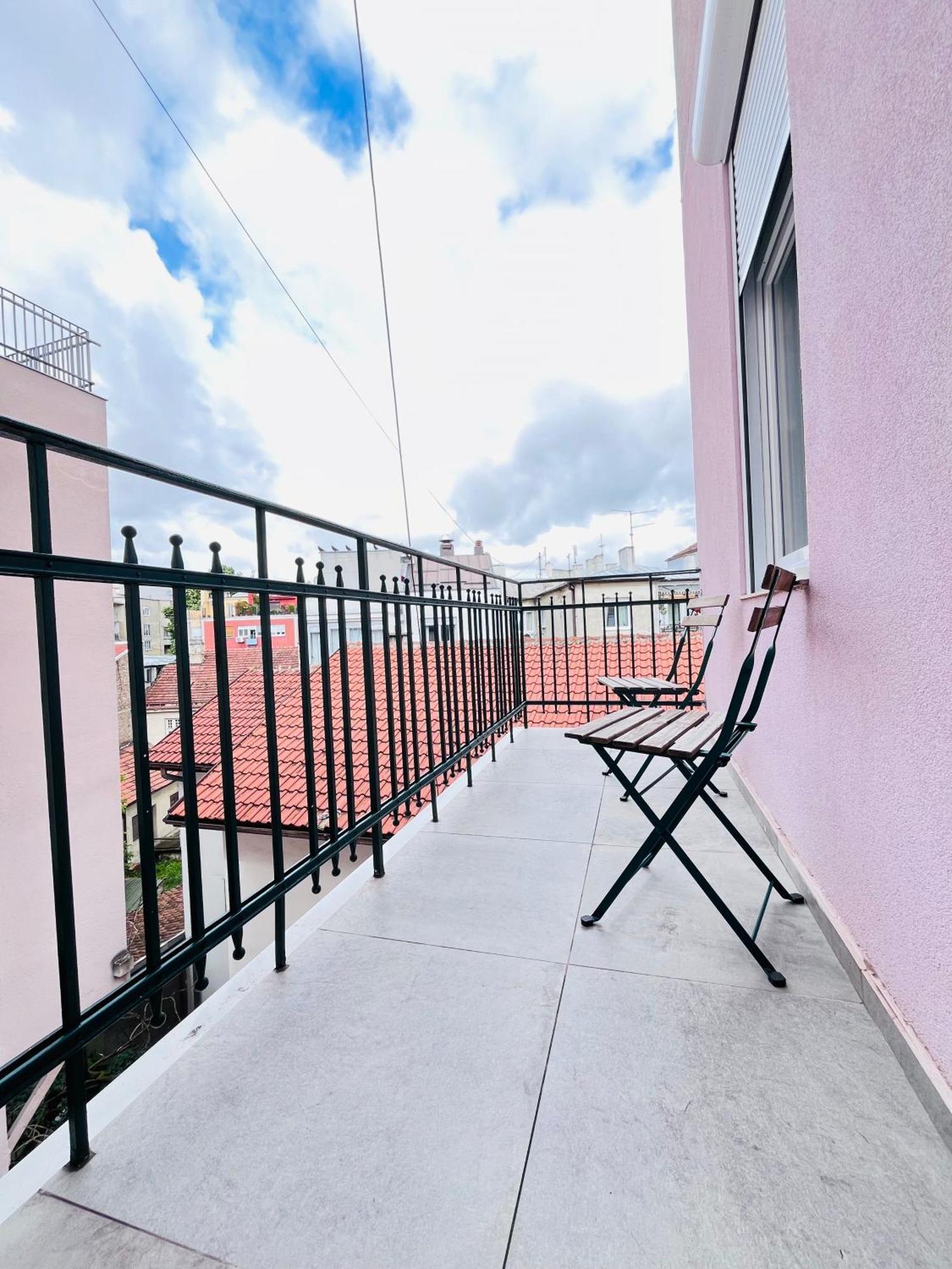 You Will Love It, In Vracar Belgrado Exterior foto